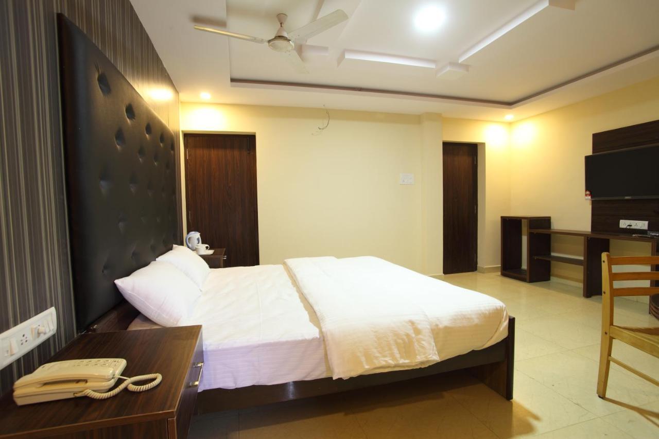 Hotel Bashyam Park Sriperumbudur Exterior photo