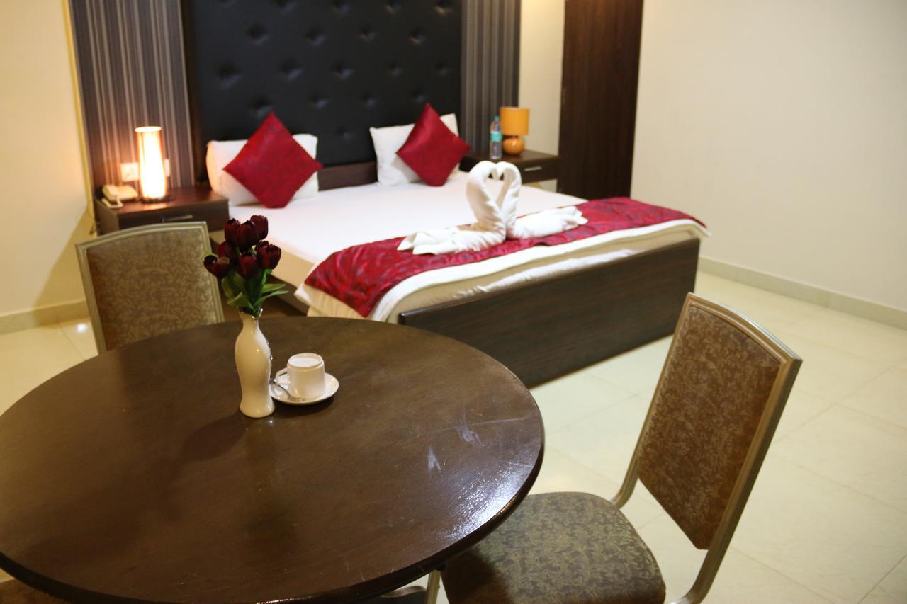 Hotel Bashyam Park Sriperumbudur Exterior photo